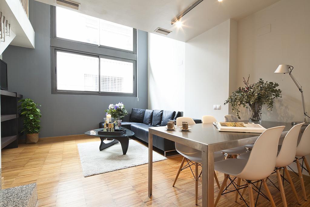 My Space Barcelona Park Gueell Apartments Exterior photo